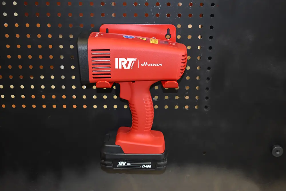 IRT UV SmartCure, 395 Spectrum,  Handheld UV curing unit, 2 X 18 volt battery